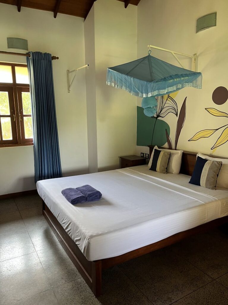 yala-turtle-hotel-room